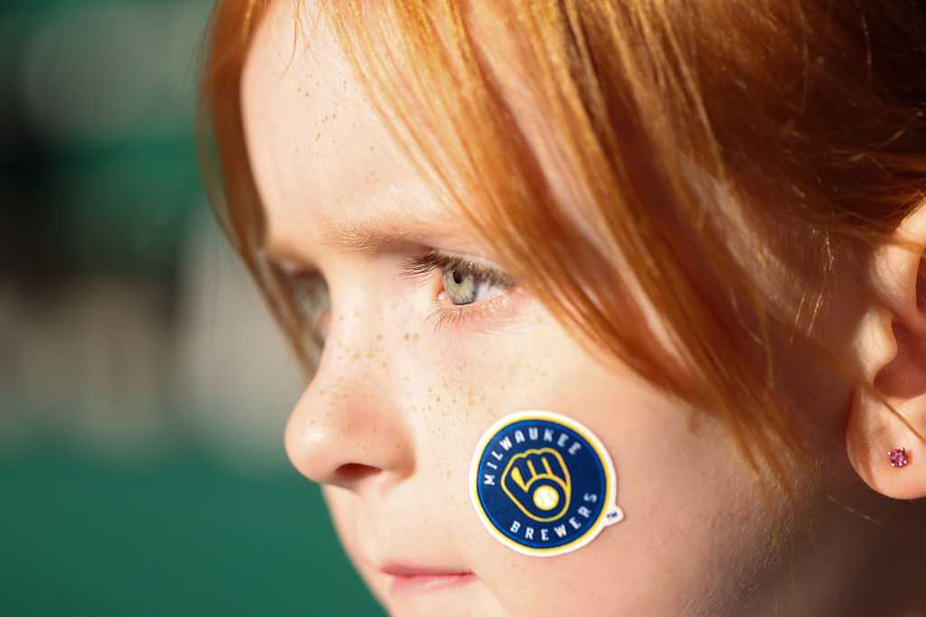 GALLERY: The 2026 World Series — WISN 12 Milwaukee, Plano Arts news