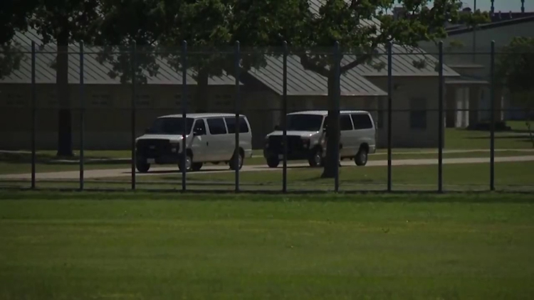 Texas juvenile prison executive director resigns — KVUE (Austin)