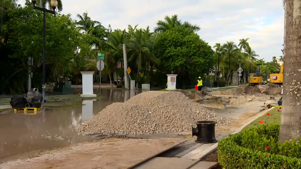Repairs underway for water leak near Las Olas Blvd at Coral Way — WSVN 7 Broward, Plano Community news